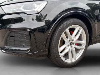Audi Q7 S line – image 13 of 23