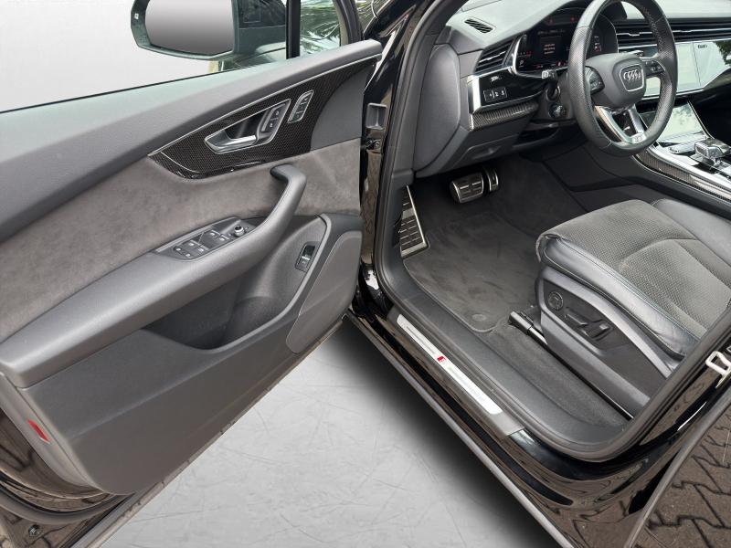 Audi Q7 S line – image 14 of 23