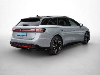 Volkswagen ID.7 Tourer GTX – image 2 of 24