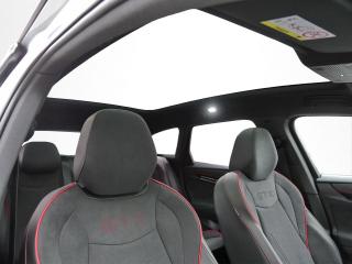 Volkswagen ID.7 Tourer GTX – image 10 of 24