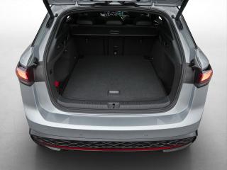 Volkswagen ID.7 Tourer GTX – image 11 of 24