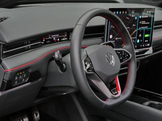 Volkswagen ID.7 Tourer GTX – image 19 of 24