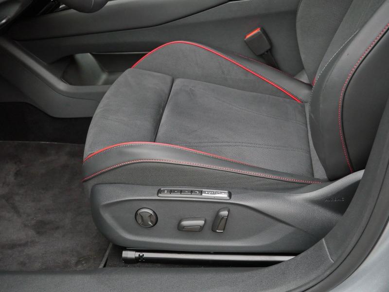 Volkswagen ID.7 Tourer GTX – image 22 of 24