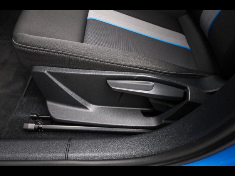 Audi A3 Sportback S line – image 19 of 25