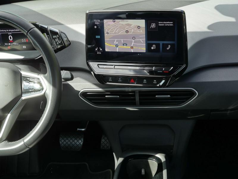 Volkswagen ID.3 Pro Performance – image 6 of 23