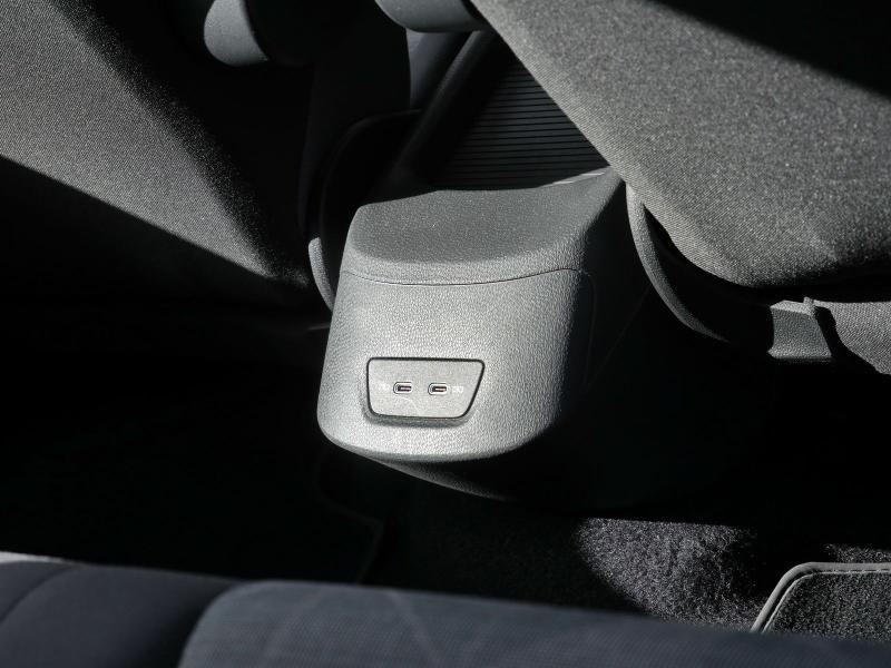 Volkswagen ID.3 Pro Performance – image 17 of 23