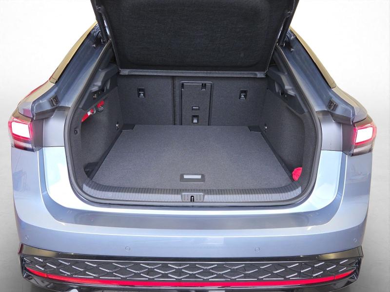 Volkswagen ID.7 GTX – image 10 of 19