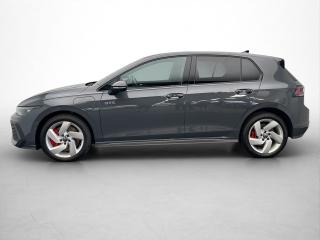Volkswagen Golf GTE – image 3 of 17