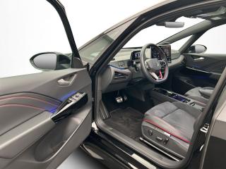 Volkswagen ID.3 GTX – image 14 of 17