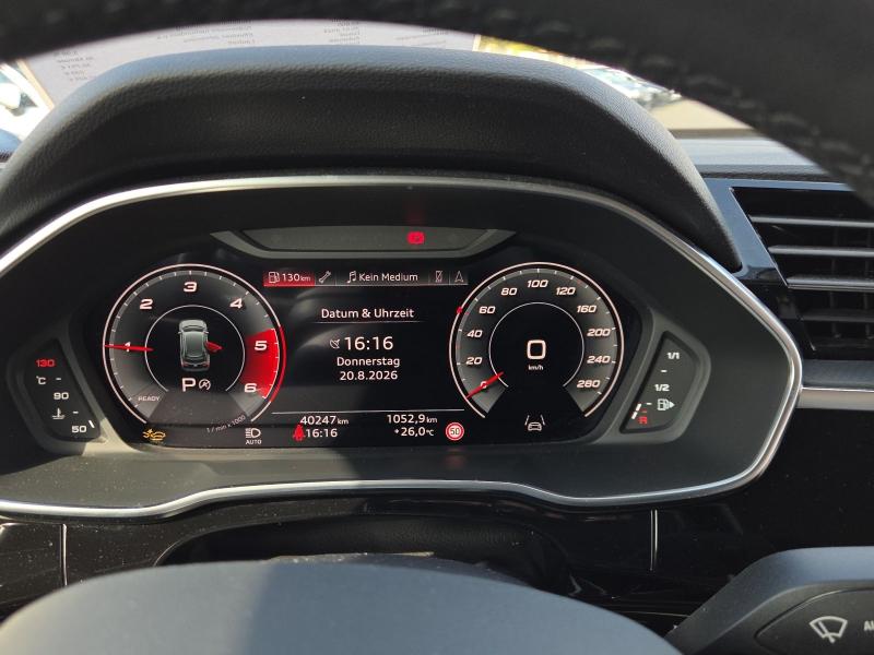 Audi Q3 advanced – image 9 of 25