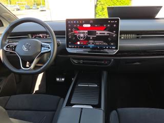 Volkswagen ID.7 Pro S – image 7 of 21