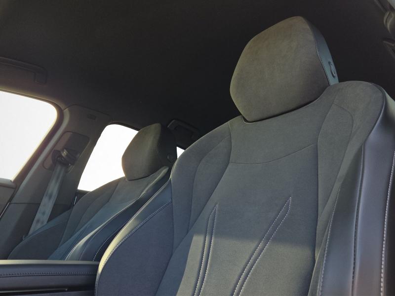 Volkswagen ID.7 Pro S – image 10 of 21