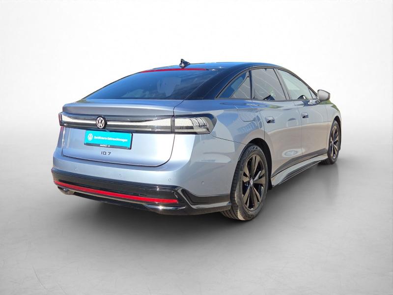 Volkswagen ID.7 Pro S – image 16 of 21