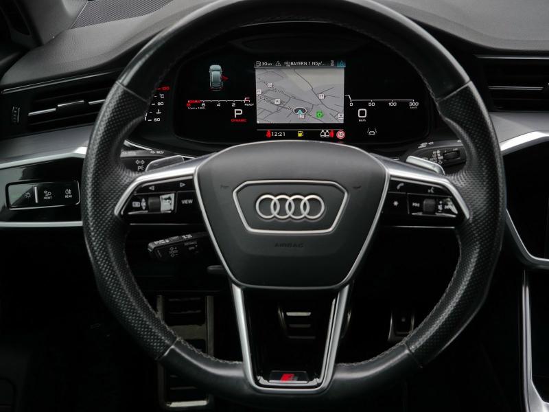 Audi A6 Avant S line – image 9 of 24