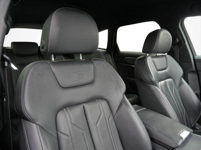 Audi A6 Avant S line – image 10 of 24