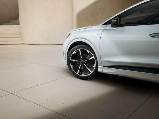 Audi Q4 e-tron S line – Bild 6 von 10