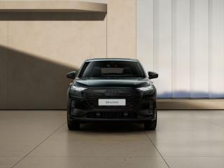 Audi Q4 Sportback e-tron Performance – image 2 of 10