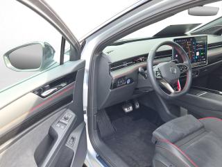 Volkswagen ID.7 GTX – image 14 of 24