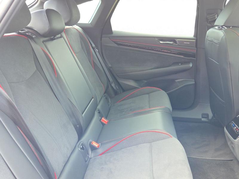 Volkswagen ID.7 GTX – image 16 of 24