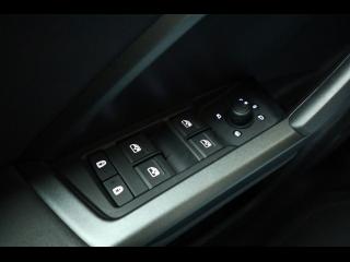 Audi Q3 Sportback S line – image 18 of 25