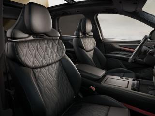 Audi Q7 S line – image 8 of 10