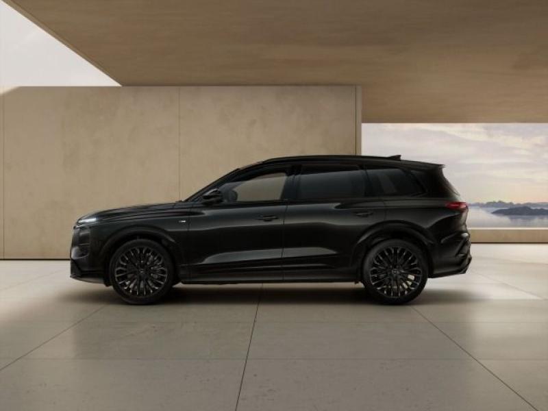 Audi Q7 S line – image 3 of 10