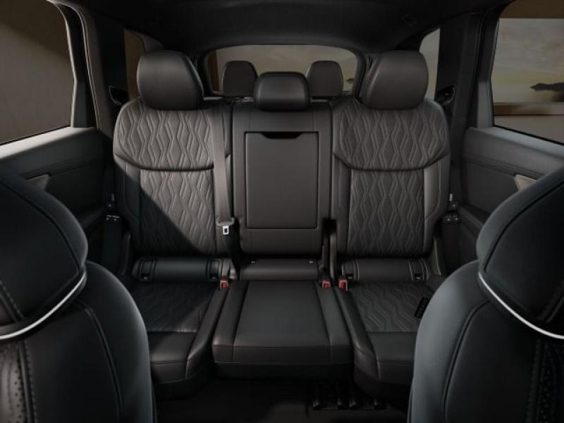 Audi Q7 S line – image 9 of 10