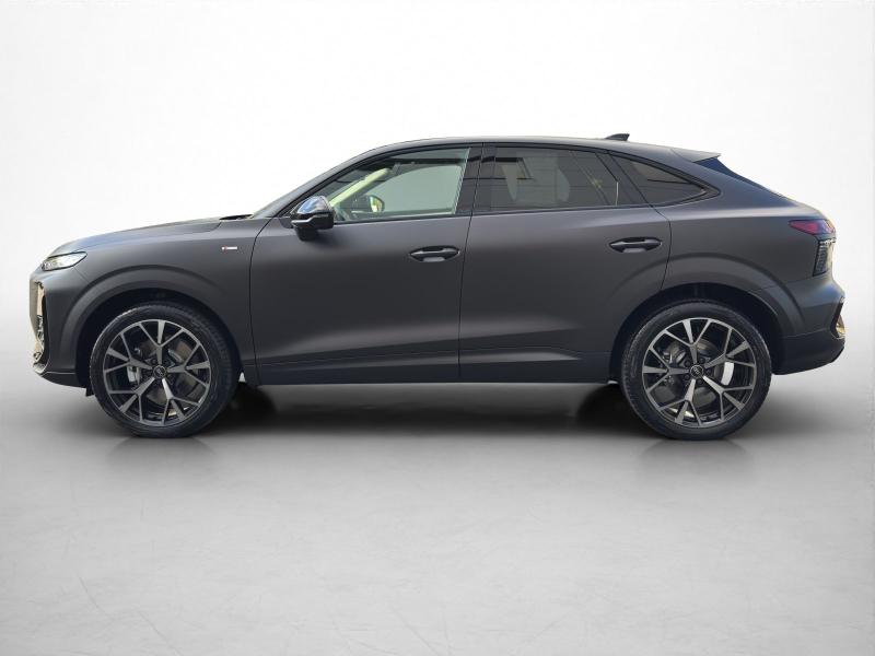 Audi Q3 Sportback S line – image 3 of 21