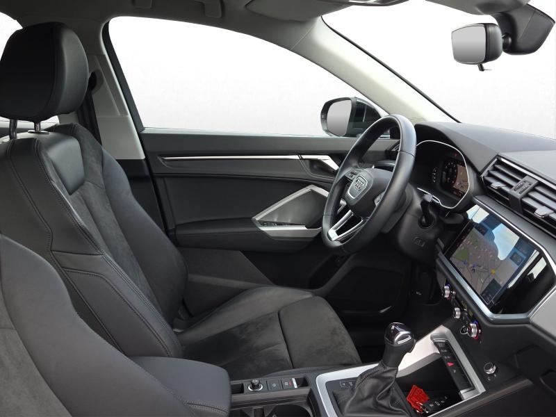Audi Q3 Sportback S line – image 4 of 18