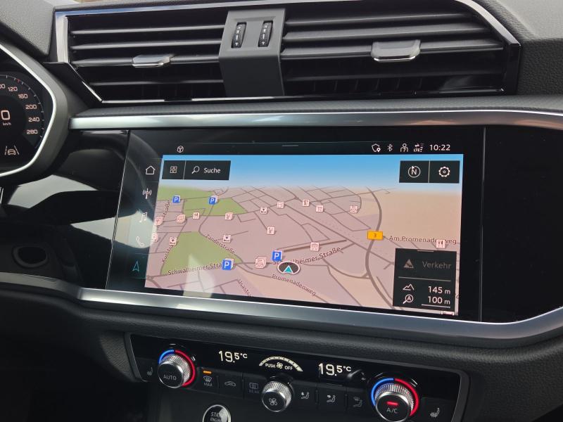 Audi Q3 Sportback S line – image 6 of 18