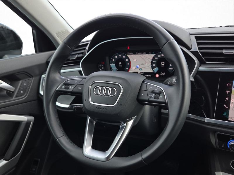 Audi Q3 Sportback S line – image 8 of 18