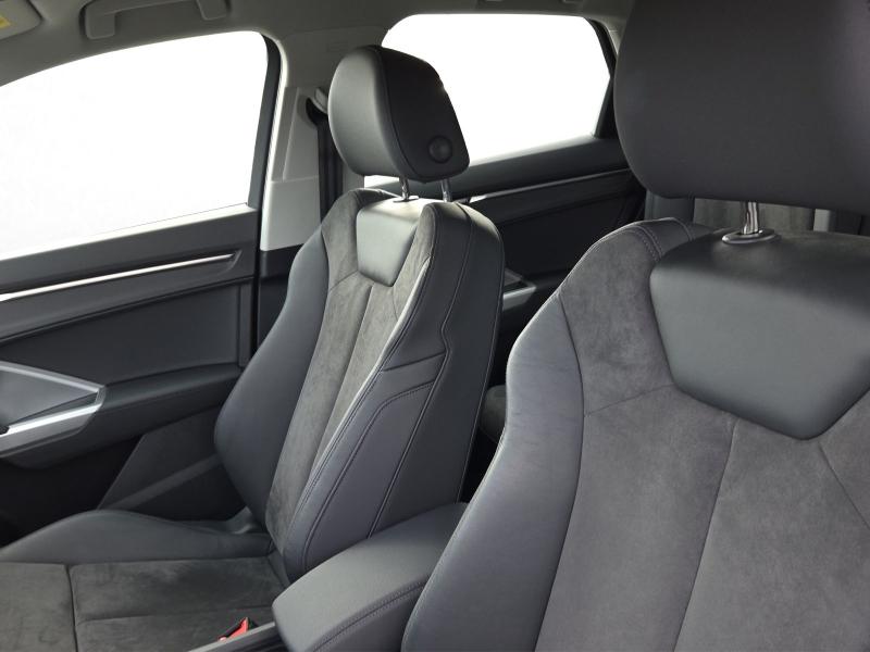 Audi Q3 Sportback S line – image 10 of 18