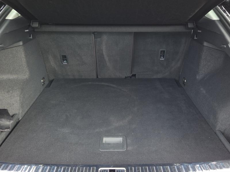 Audi Q3 Sportback S line – image 11 of 18