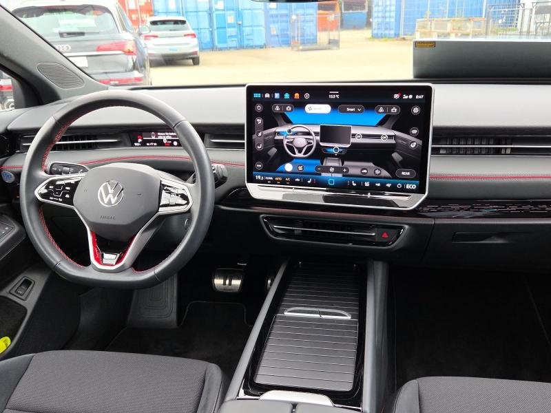Volkswagen ID.7 GTX – image 7 of 25