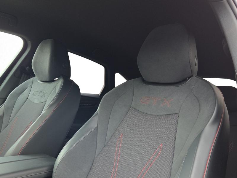 Volkswagen ID.7 GTX – image 10 of 25