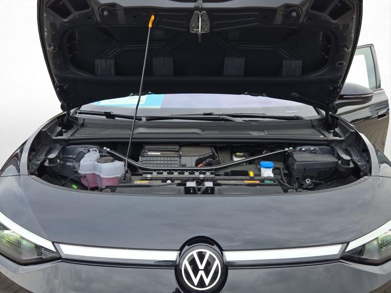 Volkswagen ID.7 GTX – image 18 of 25