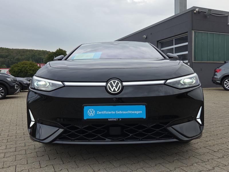 Volkswagen ID.7 GTX – image 23 of 25