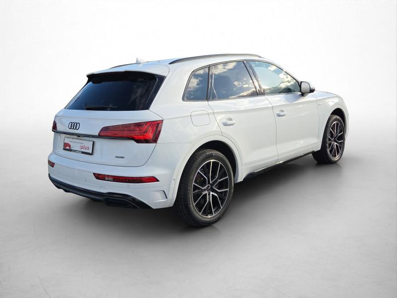 Audi Q5 S line – image 2 of 19