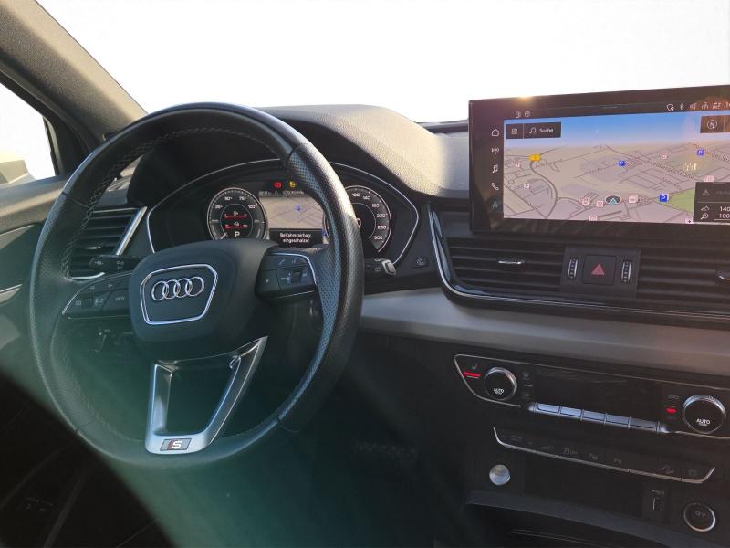 Audi Q5 S line – image 5 of 19