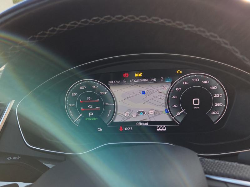Audi Q5 S line – image 9 of 19