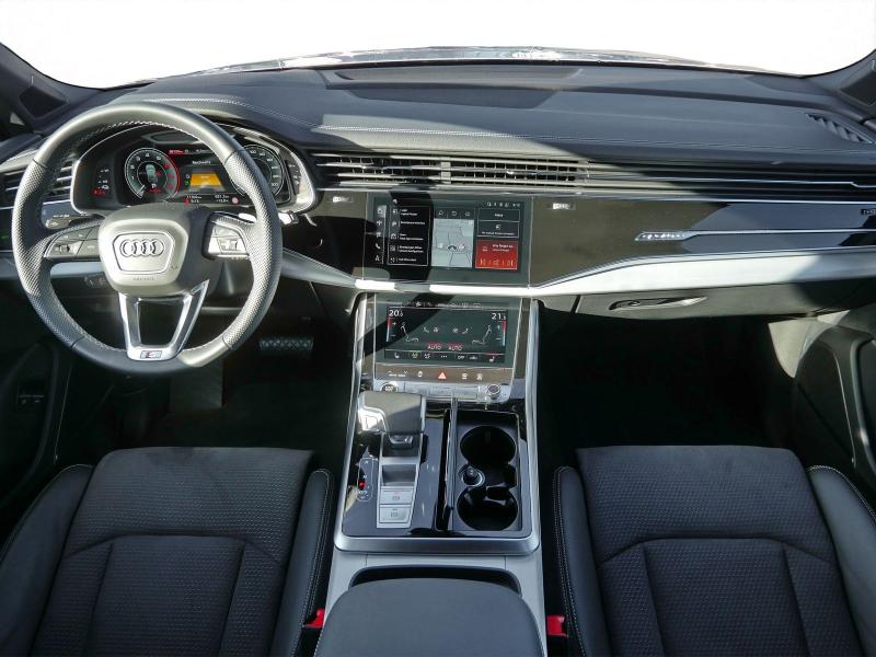 Audi Q7 S line – image 5 of 24