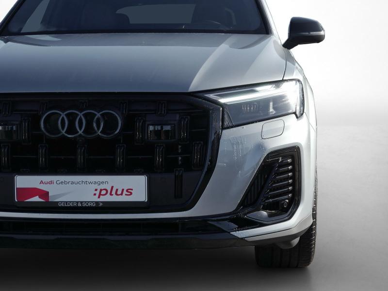Audi Q7 S line – image 12 of 24