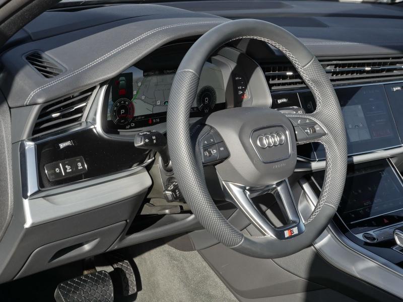 Audi Q7 S line – image 19 of 24