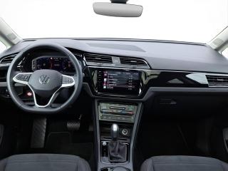 Volkswagen Touran Highline – image 5 of 24