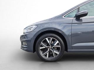 Volkswagen Touran Highline – image 13 of 24