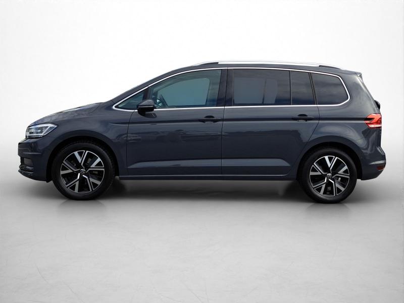 Volkswagen Touran Highline – image 3 of 24