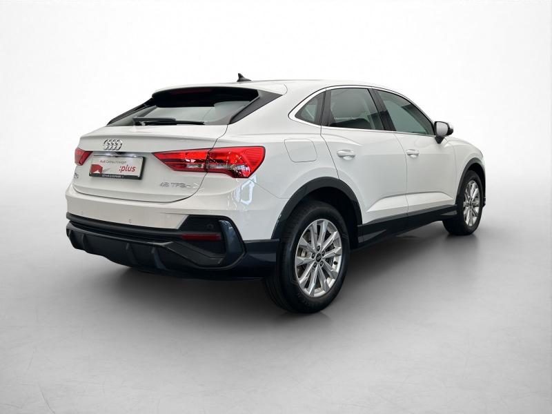 Audi Q3 Sportback – image 2 of 17