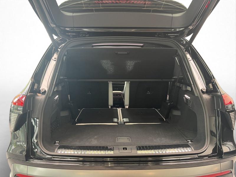 Audi Q7 S line – image 10 of 14