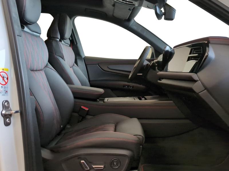Audi Q7 S line – image 4 of 24