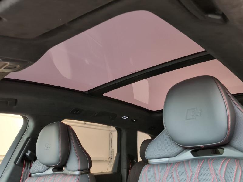 Audi Q7 S line – image 22 of 24